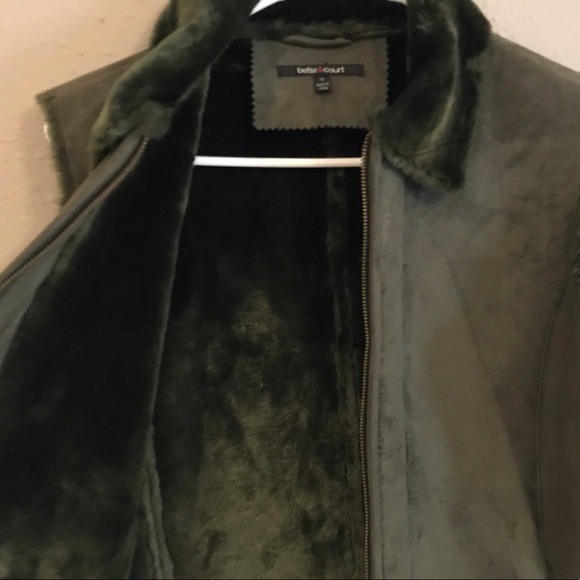 Cute Faux Suede Look Vest - Picture 5 of 8